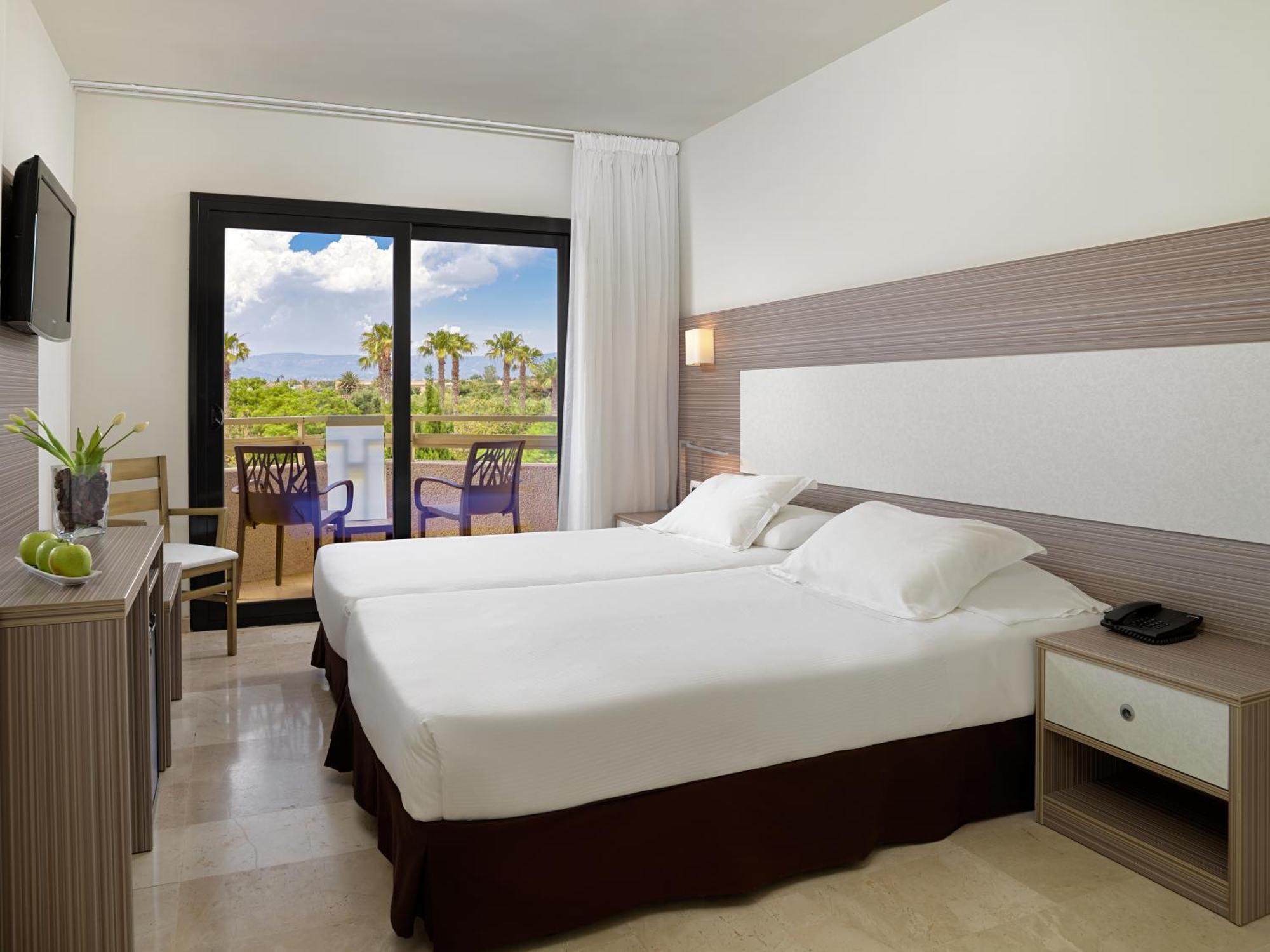 Hotel H10 Playa